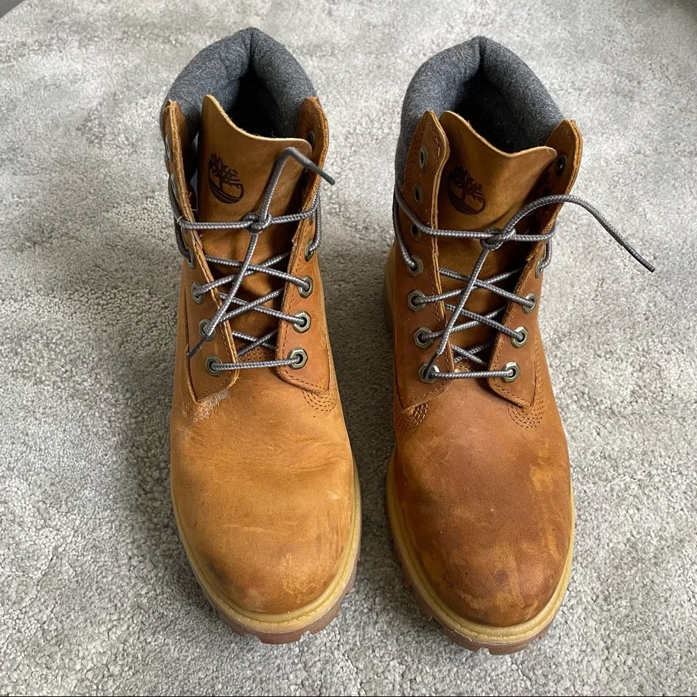 Timberland 6” Waterproof Lug Sole Nubuck Leather Lace Up Boots Size 7.5 A4640 - Picture 3 of 8